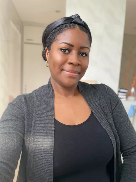 How To Wear Headbands to Elevate your Look | Travel Beauty Blog