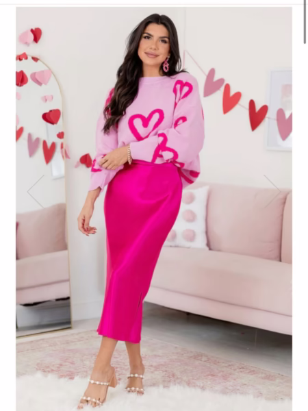 45+ Classy Pink and Red Valentines Day Outfits anyone can Rock Pink and Red Valentines Day Outfits you can easily Rock | Travel Beauty Blog