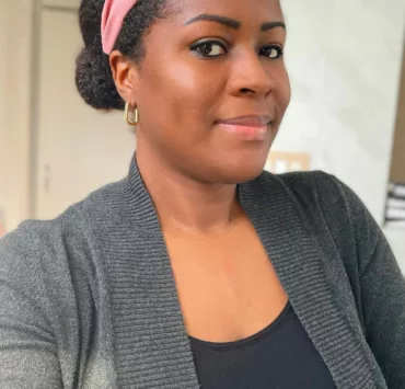 How To Wear Headbands to Elevate your Look | Travel Beauty Blog