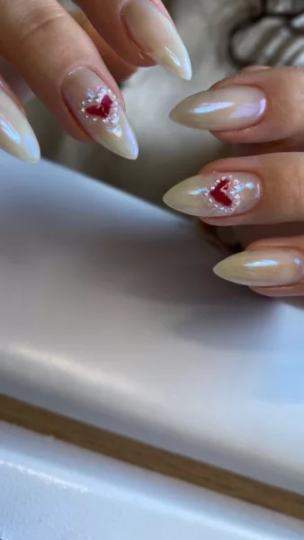 65 Pretty Valentines Nails Ideas, Art + Designs to Copy Now Pretty Valentines Nails Ideas, Art + Designs to Copy Now