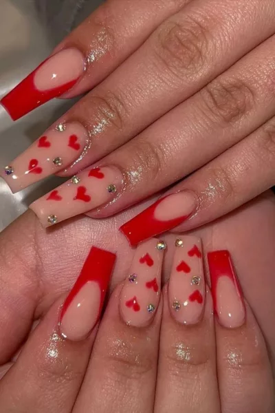 65 Pretty Valentines Nails Ideas, Art + Designs to Copy Now Pretty Valentines Nails Ideas, Art + Designs to Copy Now