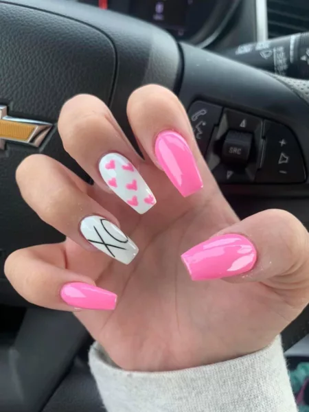 65 Pretty Valentines Nails Ideas, Art + Designs to Copy Now Pretty Valentines Nails Ideas, Art + Designs to Copy Now