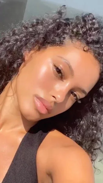 The 20-Step Clear Skin Routine That Dermatologists Swear By (and What to Skip) The 20-Step Clear Skin Routine That Dermatologists Swear By | Travel Beauty Blog