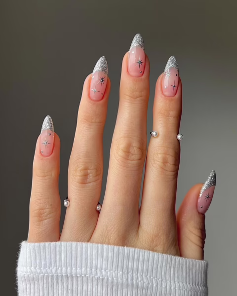 The Best New Years Eve Nails to Copy now The Best New Years Eve Nails to Copy now | Travel Beauty Blog