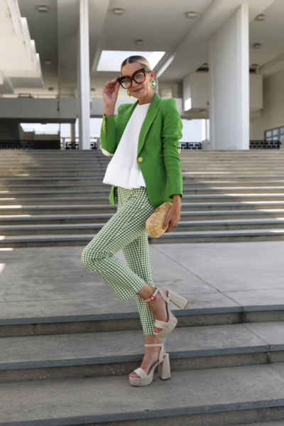 28 Fantastic St Patricks Day Outfits to Shamrock your Style Shamrock Your Style with These Chic St Patricks Day Outfits Ideas | Travel Beauty Blog