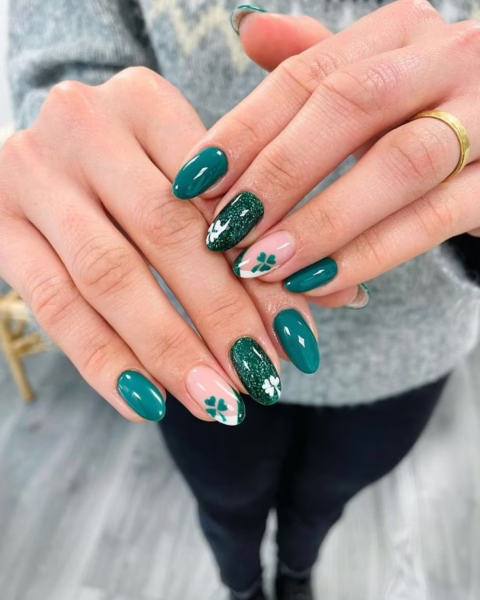 Stunning St Patricks Day Nails Designs to Try This Year | Travel Beauty Blog