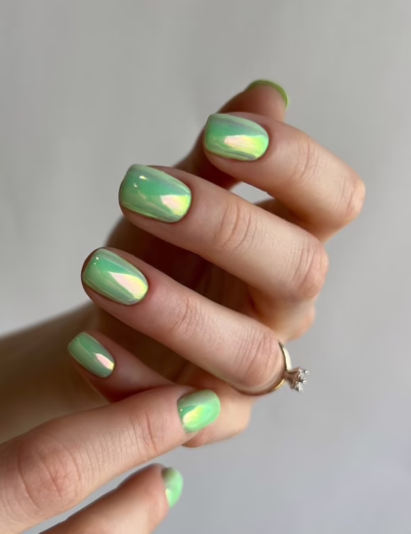 Stunning St Patricks Day Nails Designs to Try This Year | Travel Beauty Blog