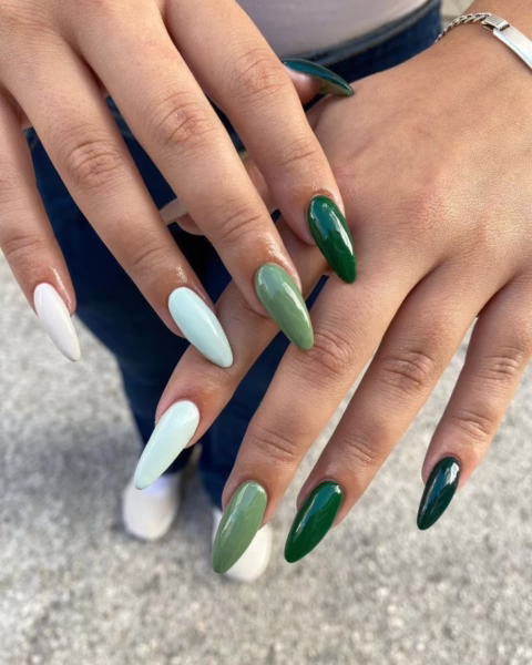 Stunning St Patricks Day Nails Designs to Try This Year | Travel Beauty Blog