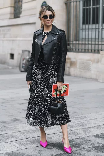 How To Wear Dresses In The Winter: 13 Stunning Ways How To Wear Dresses In The Winter | Travel Beauty Blog