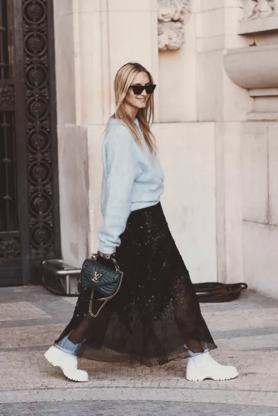 How To Wear Dresses In The Winter: 13 Stunning Ways How To Wear Dresses In The Winter | Travel Beauty Blog