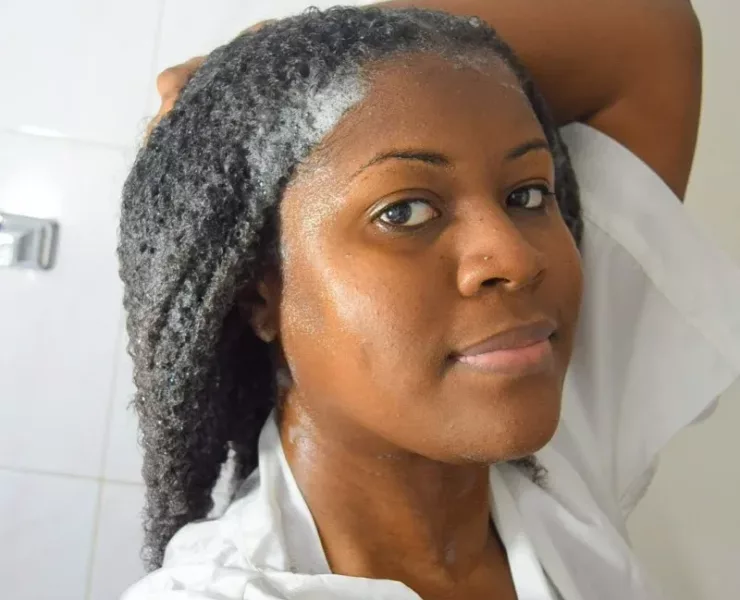 Awesome Results With Carols Daughter Wash Day Delight Shampoo | Travel Beauty Blog