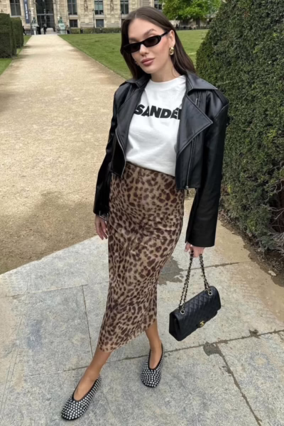 Leopard Print Skirt Outfits that look Effortlessly Chic | Travel Beauty Blog