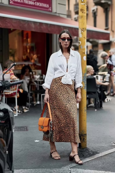 Leopard Print Skirt Outfits that look Effortlessly Chic | Travel Beauty Blog