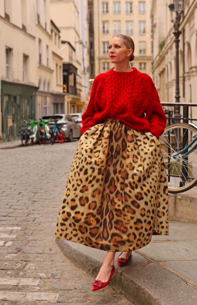 Leopard Print Skirt Outfits that look Effortlessly Chic | Travel Beauty Blog