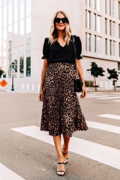 Leopard Print Skirt Outfits that look Effortlessly Chic | Travel Beauty Blog