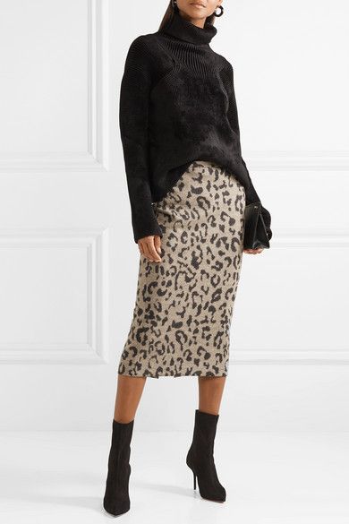 leopard print pencil skirt outfit