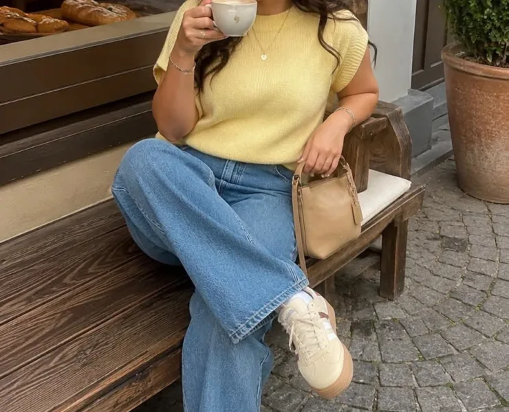 15 Summer to Fall Outfits for When It's Still Hot Outside | Travel Beauty Blog