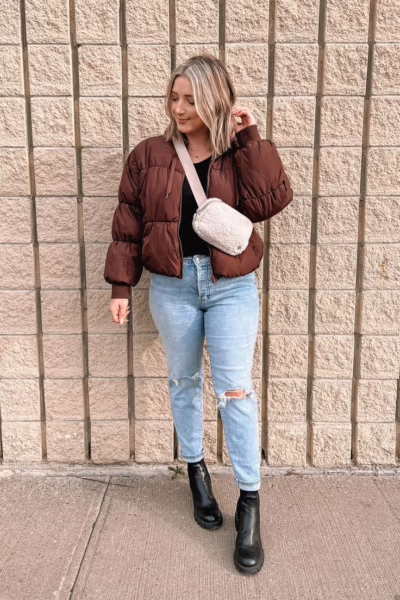 Stunning Chelsea Boots Outfits to Recreate this Season | Travel Beauty Blog