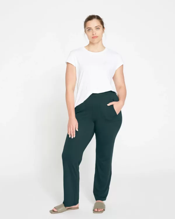 14 Best Loungewear Brands for Ultimate Comfort Best Loungewear Brands for Ultimate Comfort | Travel Beauty Blog