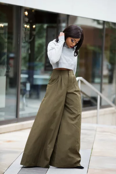 Stylish Ways to Wear a Cargo Pants Outfit | Travel Beauty Blog