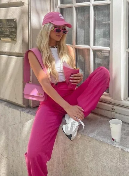 How to Master the Barbie Core Outfit Trend Like a Pro | Travel Beauty Blog