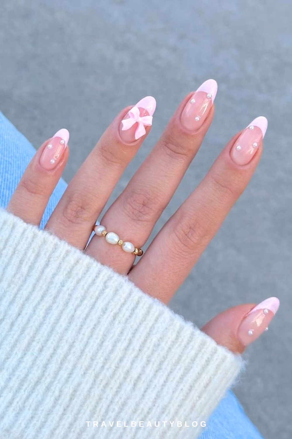 Gorgeous Graduation Nails Ideas for College Students | Travel Beauty Blog