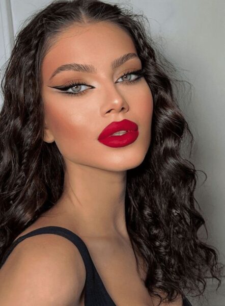 13 Gorgeous Glam Makeup Ideas You Can Wear Everyday