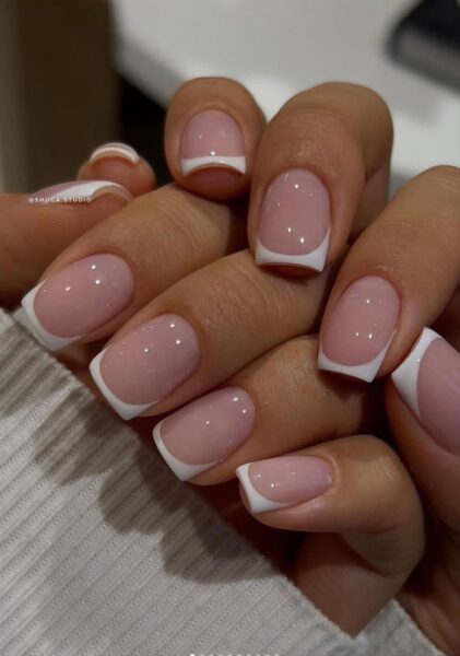 40 Gorgeous Graduation Nails Ideas for College Students 40 Gorgeous Graduation Nails Ideas for College Students
