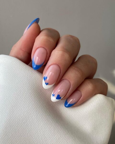 40 Gorgeous Graduation Nails Ideas for College Students Gorgeous Graduation Nails Ideas for College Students | Travel Beauty Blog