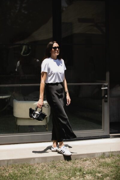 20 Adidas Samba Outfit Ideas + Easy Styling Tips 20 Adidas Samba Outfit Ideas + Easy Styling Tips