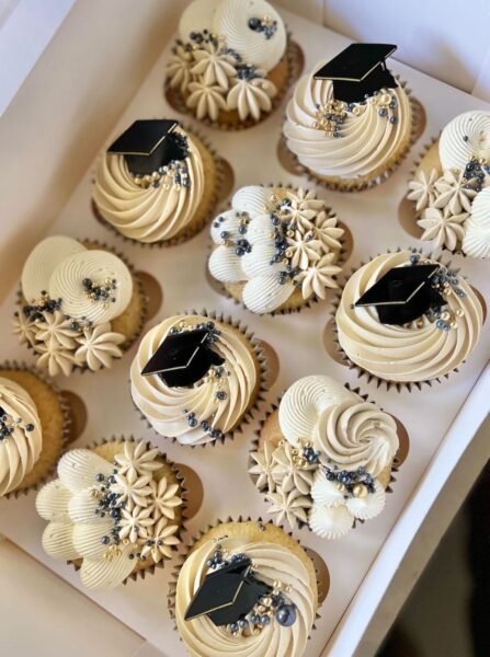 21 Graduation Cupcakes and Dessert Ideas that will delight Guests 21 Graduation Cupcakes and Dessert Ideas that will delight Guests