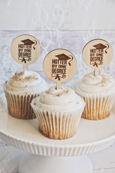 21 Graduation Cupcakes and Dessert Ideas that will delight Guests 21 Graduation Cupcakes and Dessert Ideas that will delight Guests