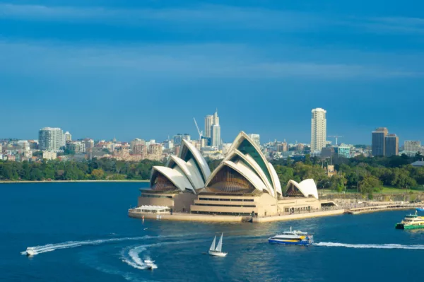 12 Iconic Places in the World to Add to your Bucket List Iconic Places in the World to Add to your Bucket List | Travel Beauty Blog