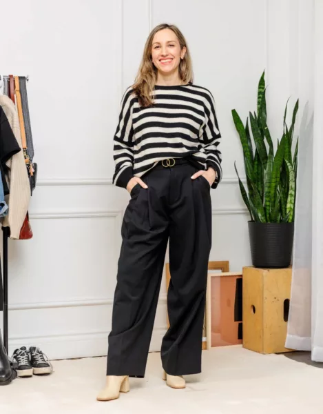 The 12 Best Types of Shoes to Wear with Wide Leg Pants The 12 Best Types of Shoes to Wear with Wide Leg Pants