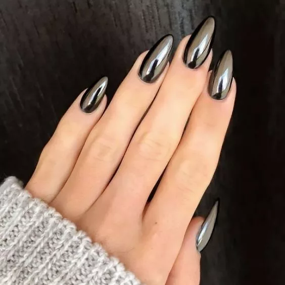 Stunning Fall Nails Ideas | Travel Beauty Blog
