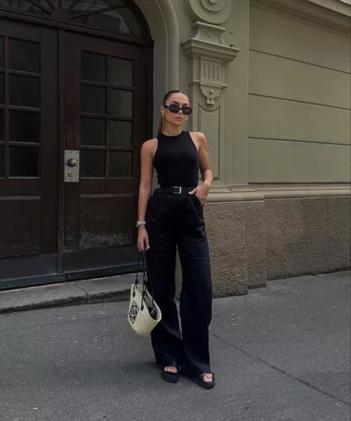 The 12 Best Types of Shoes to Wear with Wide Leg Pants The 10 Best Types of Shoes to Wear with Wide Leg Pants | Travel Beauty Blog