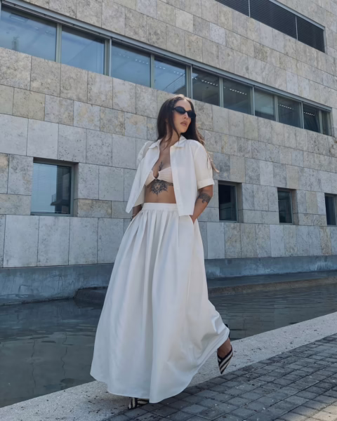 24 Stylish Maxi Skirt Outfit Combos You Haven’t Tried Yet Stylish Maxi Skirt Outfit Combos You Haven’t Tried Yet | Travel Beauty Blog