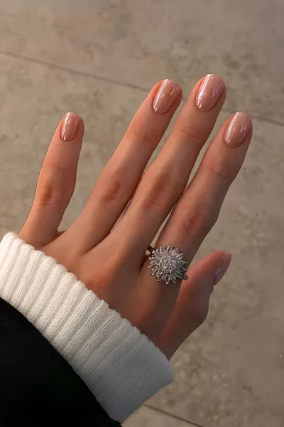 2026 Nail Trends: Chic, Minimal & Wearable Nail Ideas You’ll See Everywhere | Travel Beauty Blog