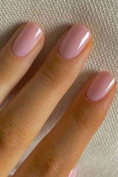Classy Old Money Nails Ideas | Travel Beauty Blog