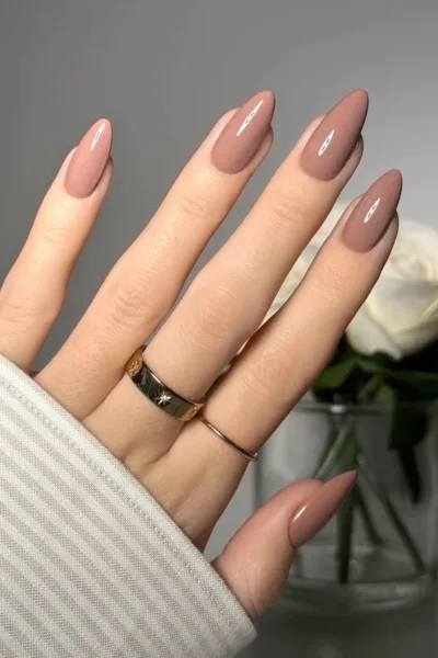 Classy Old Money Nails Ideas | Travel Beauty Blog