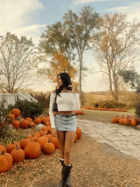 30 Cute Pumpkin Patch Outfit Ideas to Copy This Fall 30 Cute Pumpkin Patch Outfit Ideas to Copy This Fall | Travel Beauty Blog